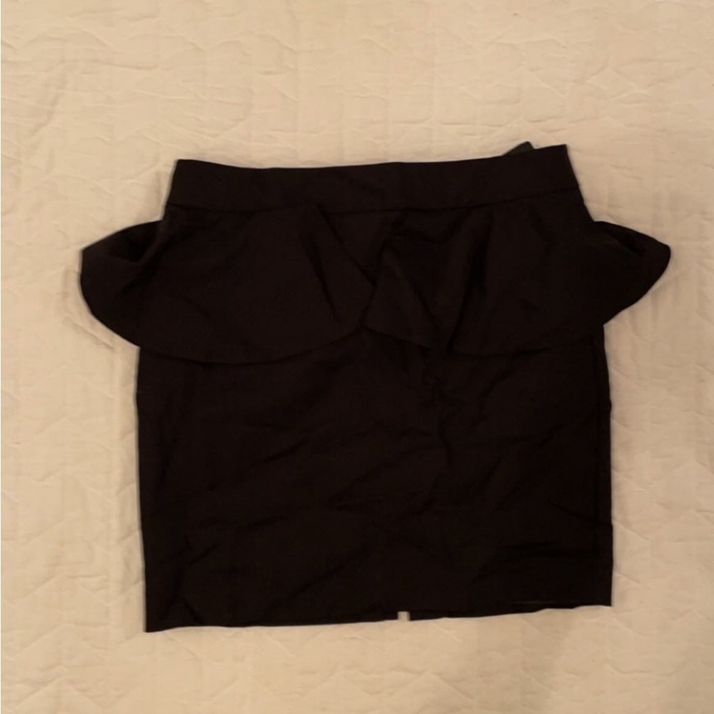 Mini pencil skirt